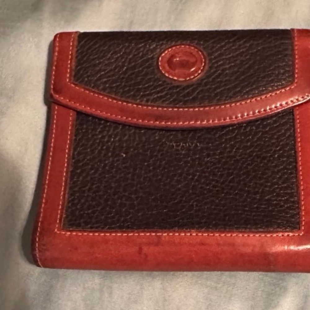 Vintage Dooney & Bourke wallet